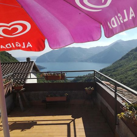 Casa Vacanze 'La Piazza' Villa Zone Buitenkant foto