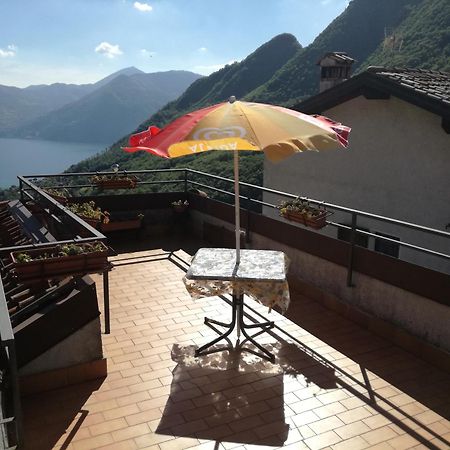 Casa Vacanze 'La Piazza' Villa Zone Buitenkant foto