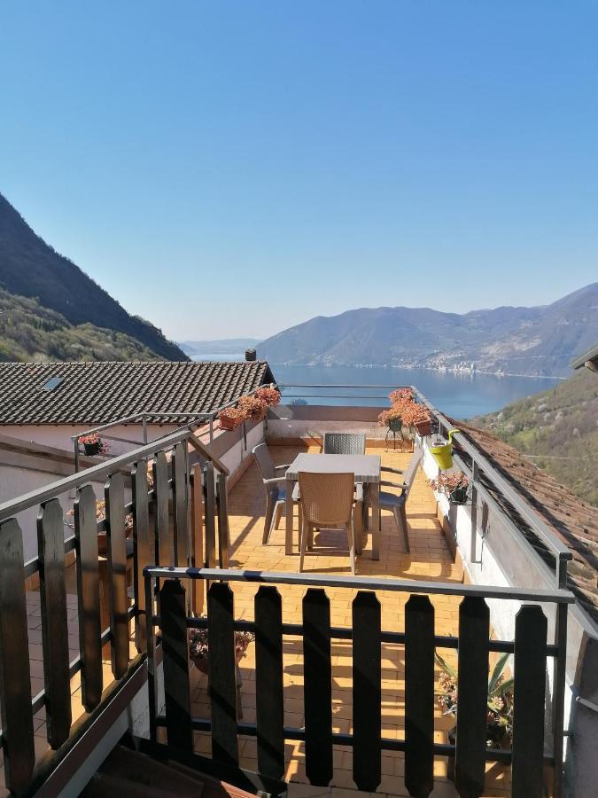 Casa Vacanze 'La Piazza' Villa Zone Buitenkant foto