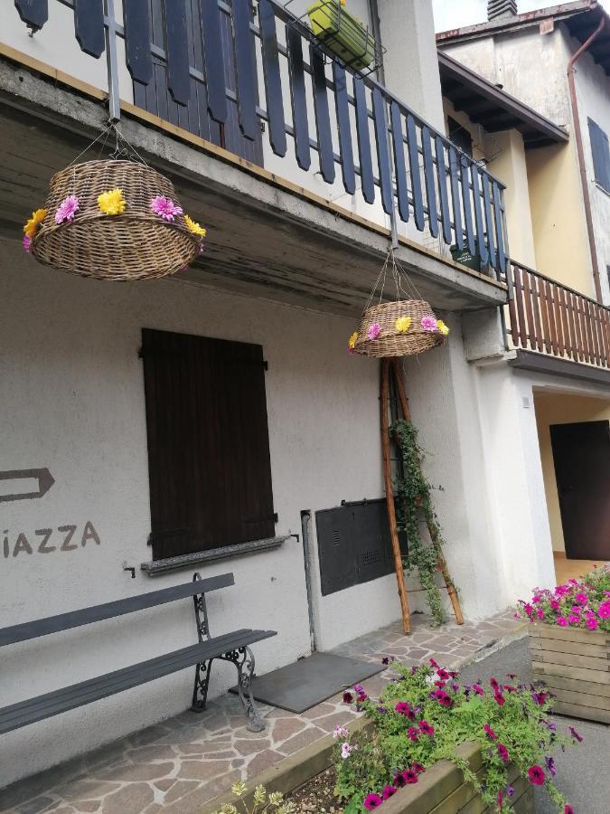 Casa Vacanze 'La Piazza' Villa Zone Buitenkant foto