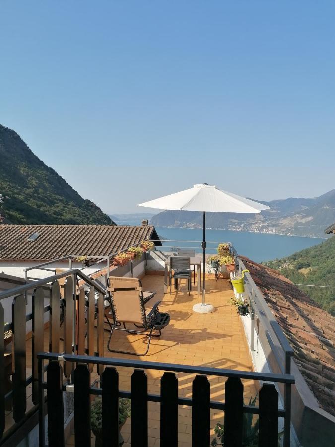 Casa Vacanze 'La Piazza' Villa Zone Buitenkant foto