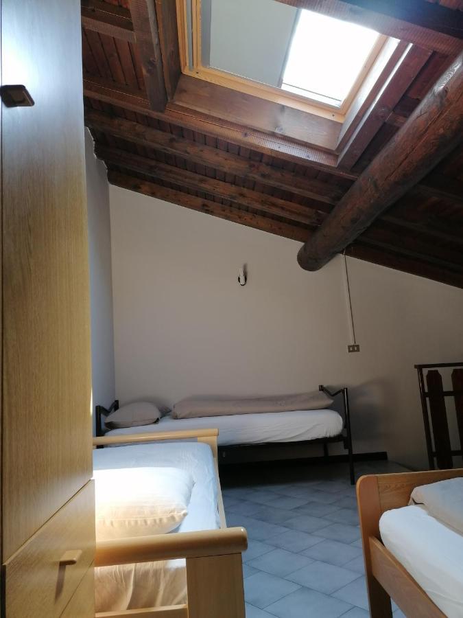 Casa Vacanze 'La Piazza' Villa Zone Buitenkant foto